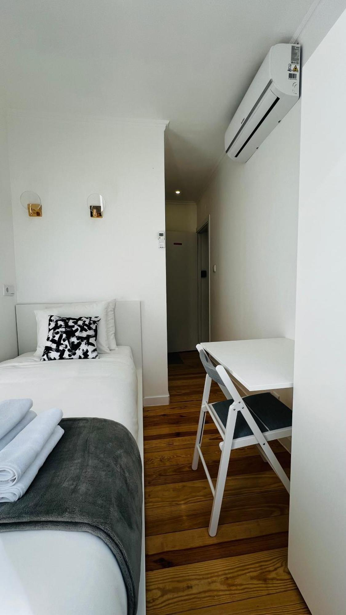 Suites Luciano Cordeiro Lisbona Esterno foto