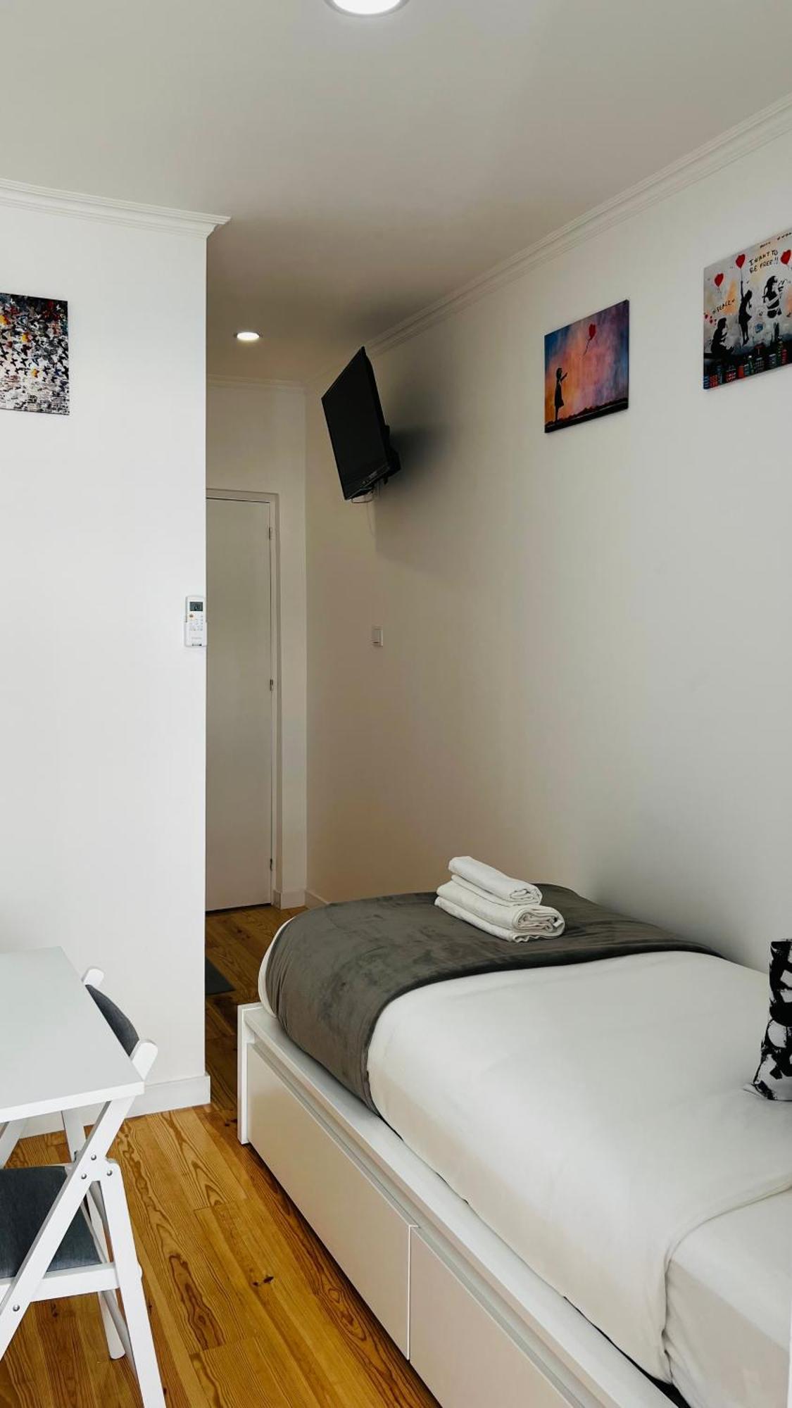 Suites Luciano Cordeiro Lisbona Esterno foto