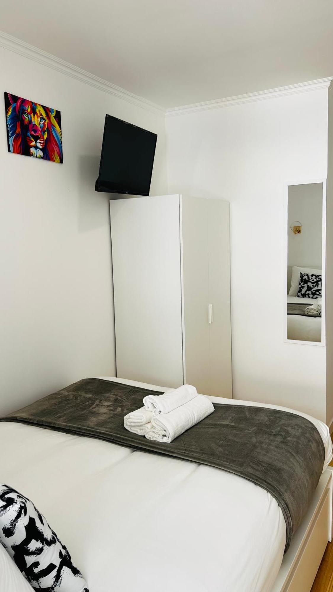 Suites Luciano Cordeiro Lisbona Esterno foto
