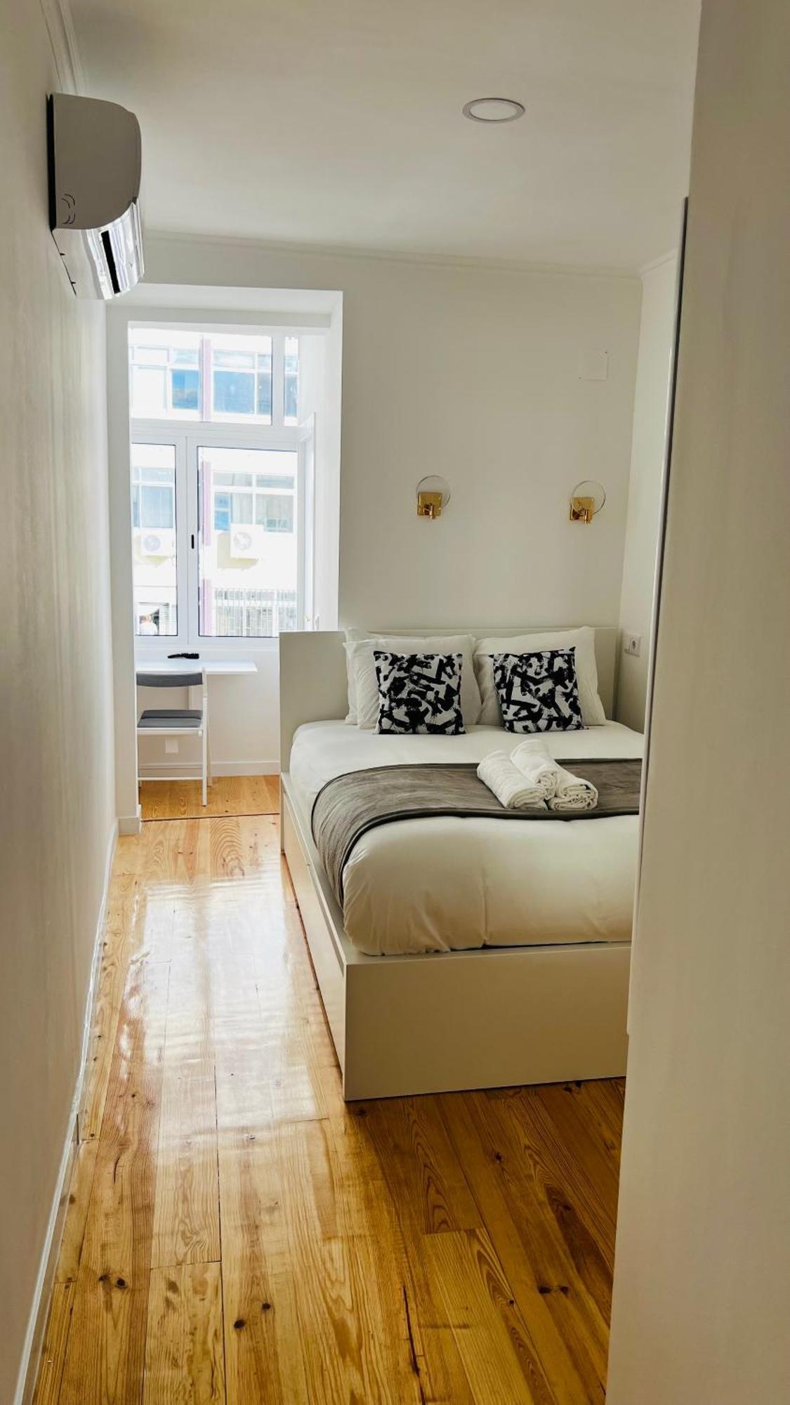 Suites Luciano Cordeiro Lisbona Esterno foto