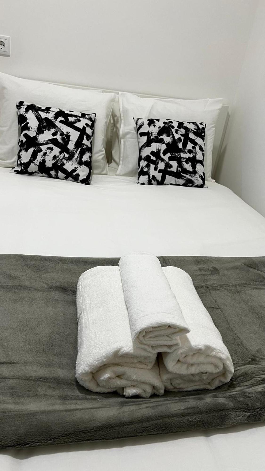 Suites Luciano Cordeiro Lisbona Esterno foto
