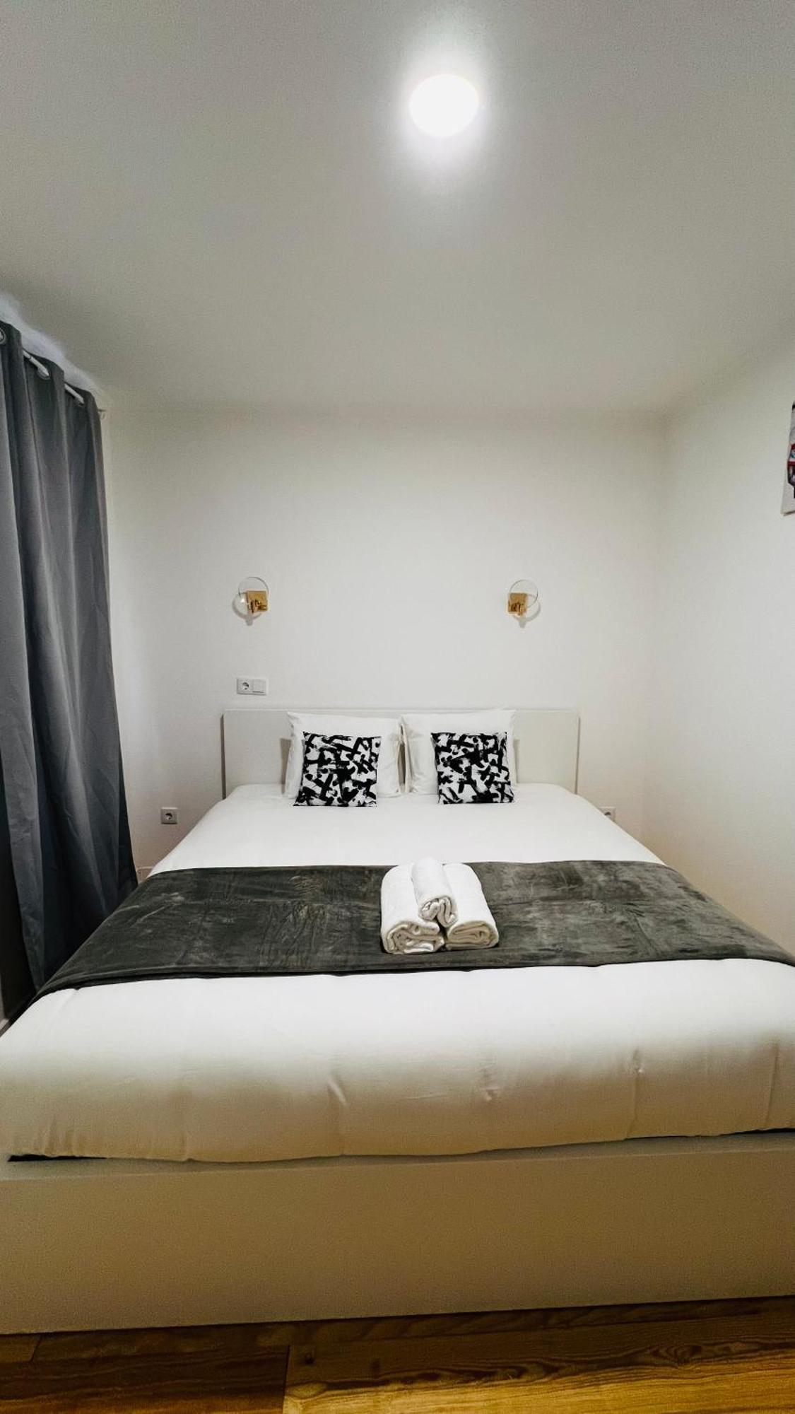Suites Luciano Cordeiro Lisbona Esterno foto