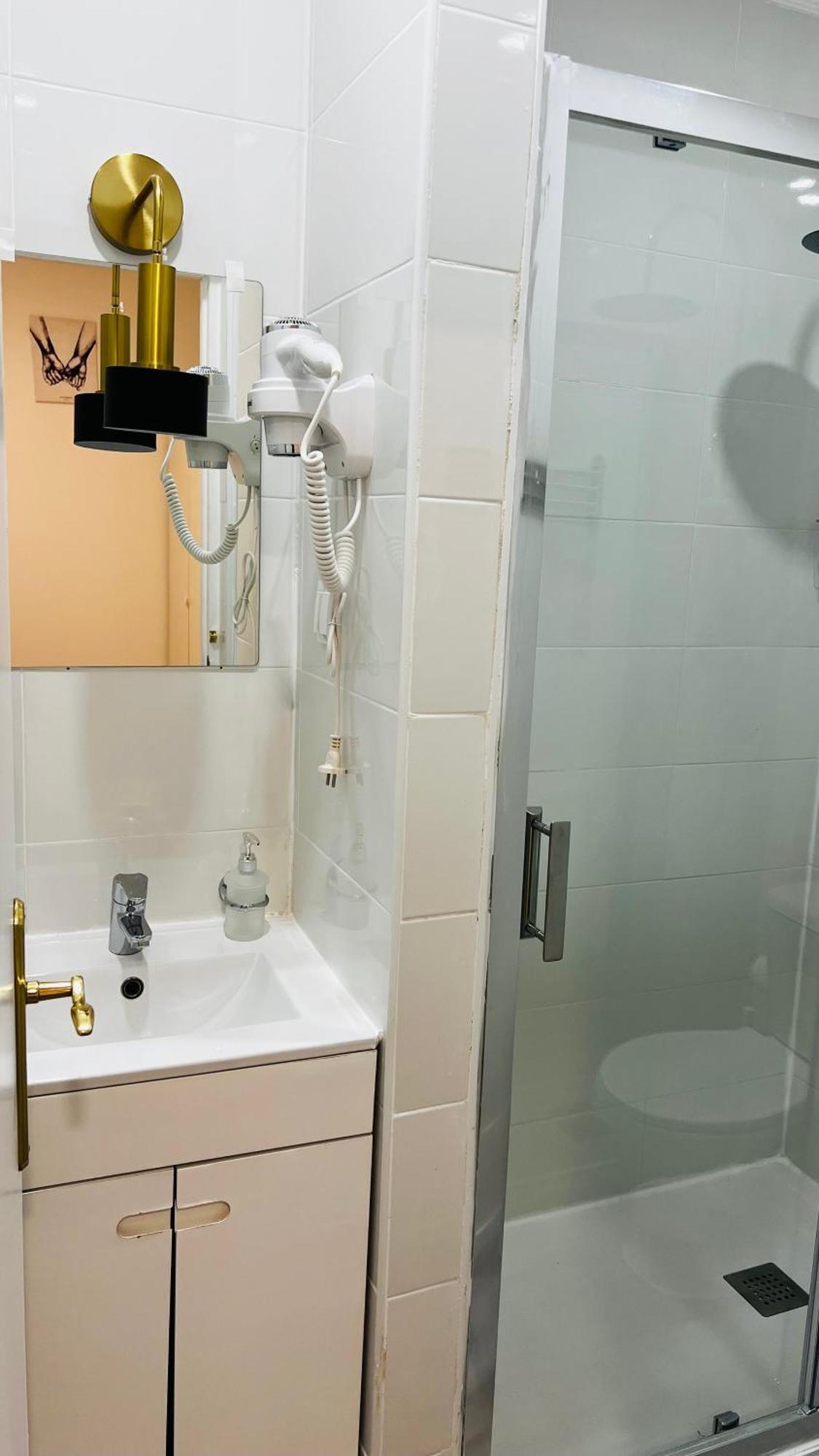Suites Luciano Cordeiro Lisbona Esterno foto